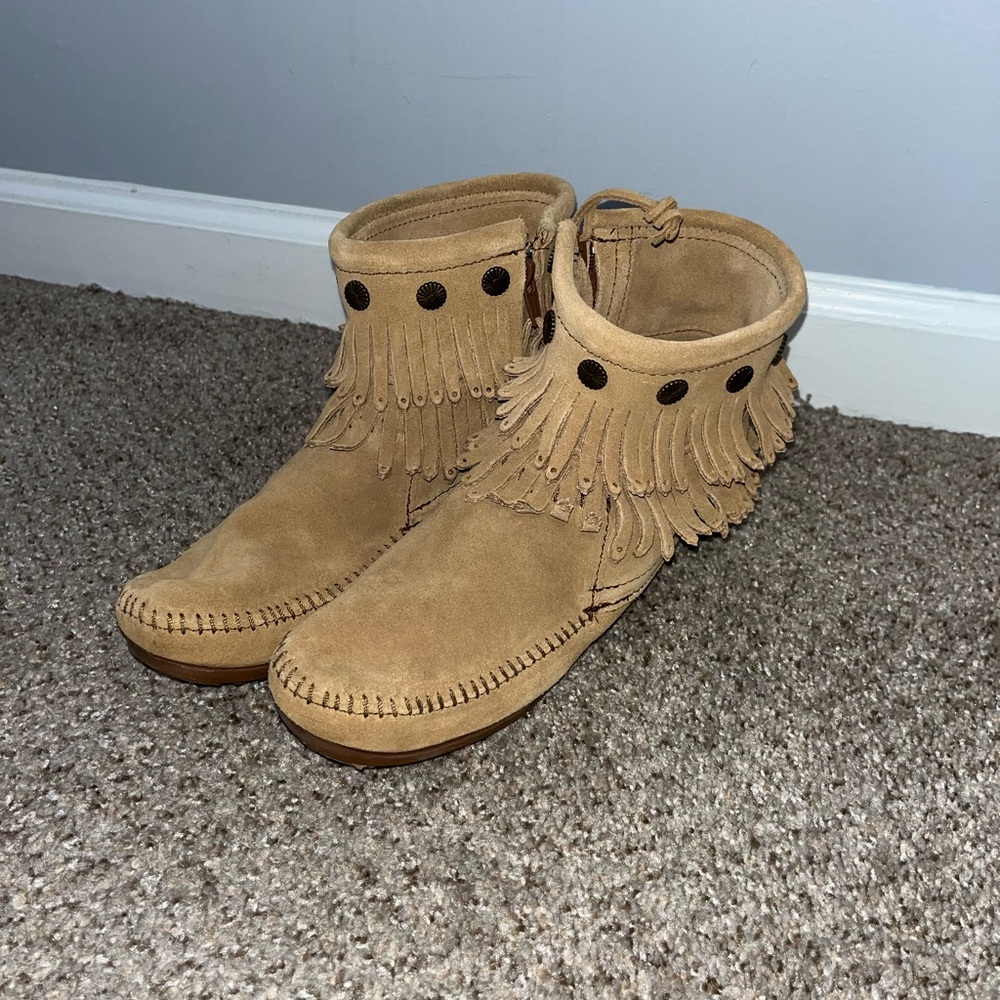 Minnetonka Mocassin Booties